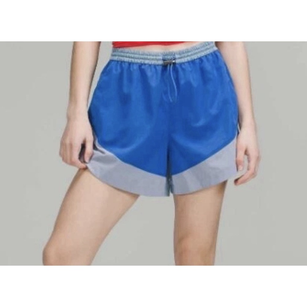 Lululemon Evergreen HR High Rise Short 4.5" Cascade Blue Gray Wild Bluebell Dusk